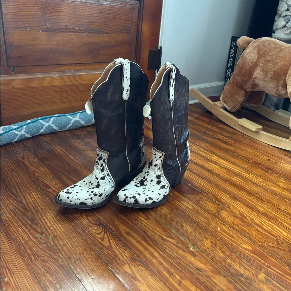 Cowprint cowgirl boots
